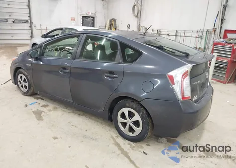 2012 Toyota Prius Three z USA, uszkodzony, nr VIN JTDKN3DU8C5438071